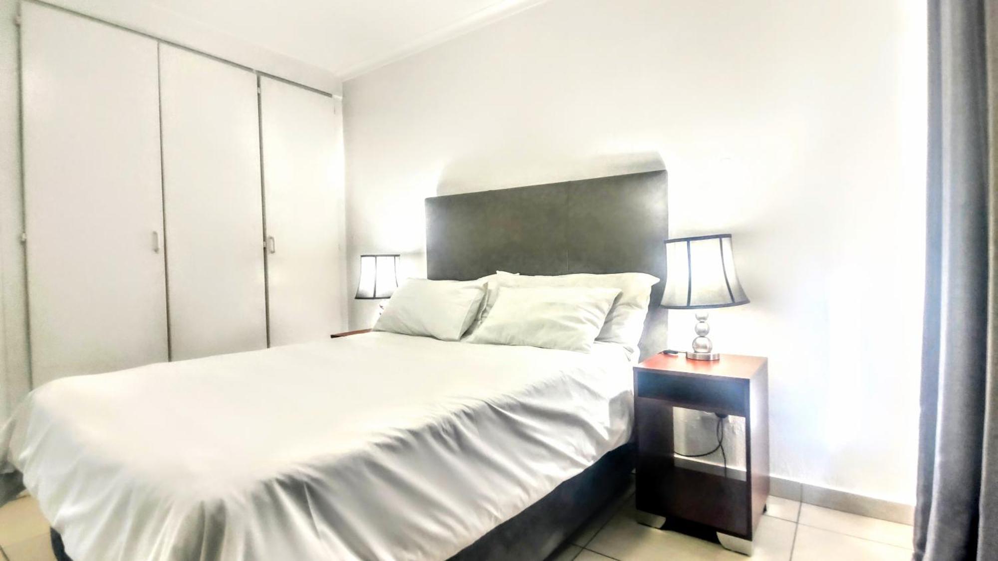 Palmar Hotel ヨハネスブルグ エクステリア 写真